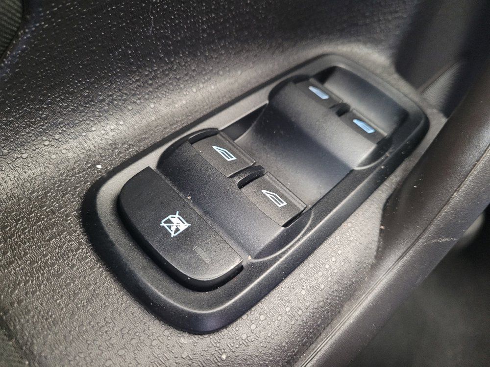 Used 2019 Ford Fiesta SE w/ Equipment Group 201A FWD image 27