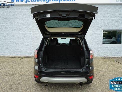 Used 2017 Ford Escape Titanium AWD/4WD image 16