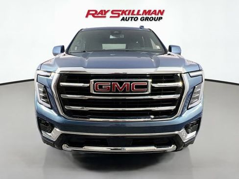 Used 2025 GMC Yukon Elevation AWD/4WD image 2