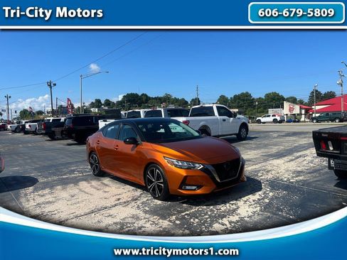 Used 2020 Nissan Sentra SR image 1