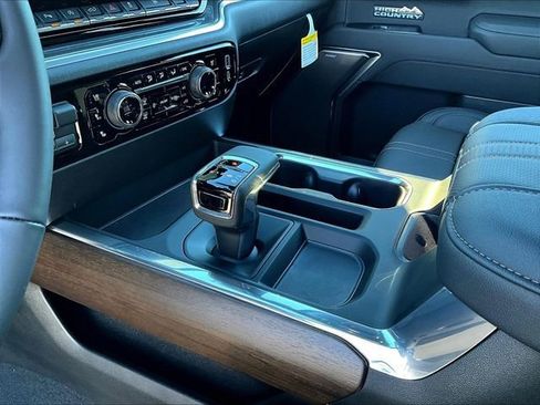 New 2026 Chevrolet Silverado 1500 High Country w/ Midnight Edition image 12