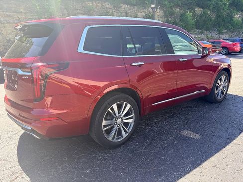 Used 2020 Cadillac XT6 Premium Luxury FWD image 5