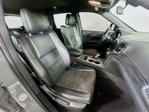 Used 2021 Jeep Grand Cherokee Laredo X image 7