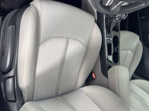 Used 2016 Hyundai Sonata SE image 12