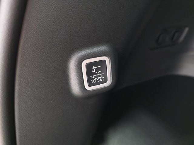 Used 2026 Jeep Cherokee Limited AWD/4WD image 35