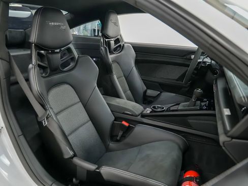 Used 2024 Porsche 911 GT3 RS w/ Weissach Package RWD image 16