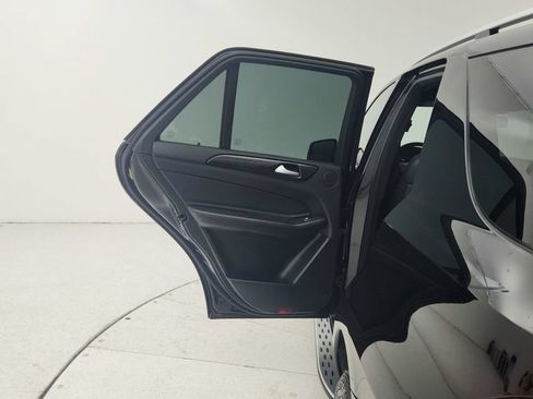 Used 2017 Mercedes-Benz GLE 350 image 22