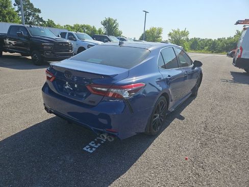 Used 2023 Toyota Camry XSE FWD image 7