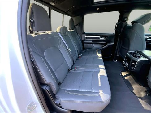 Used 2025 RAM 1500 Big Horn AWD/4WD image 19