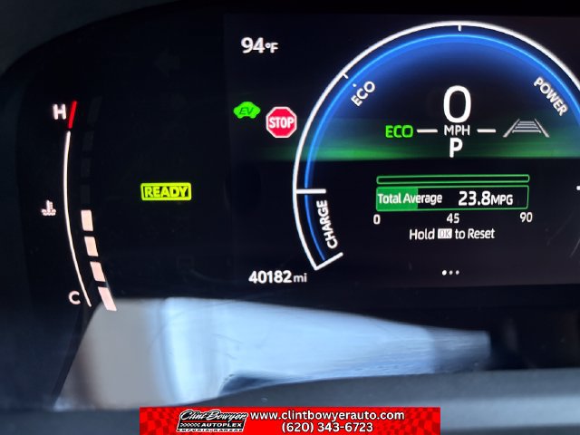 Used 2025 Toyota Camry LE FWD image 17