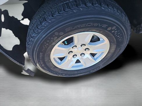 Used 2018 Chevrolet Silverado 1500 LT image 12