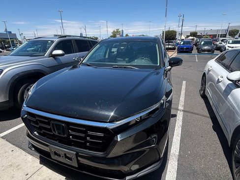 Used 2024 Honda CR-V EX image 1