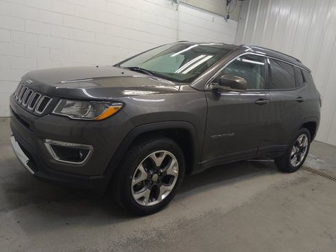 Used 2021 Jeep Compass Limited AWD/4WD image 2