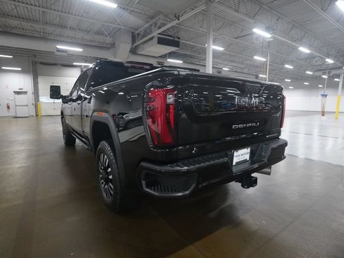 Used 2025 GMC Sierra 2500 Denali Ultimate w/ Max Trailering Package AWD/4WD image 31