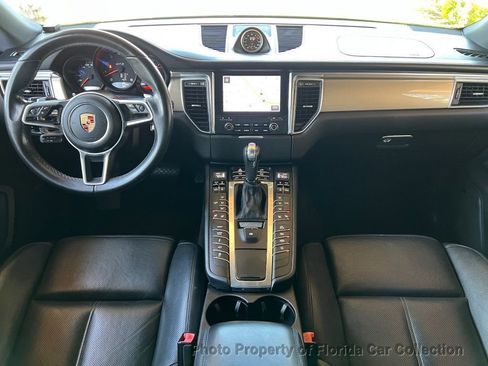 Used 2017 Porsche Macan GTS image 29