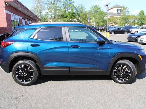 Used 2021 Chevrolet TrailBlazer LT w/ Convenience Package AWD/4WD image 6