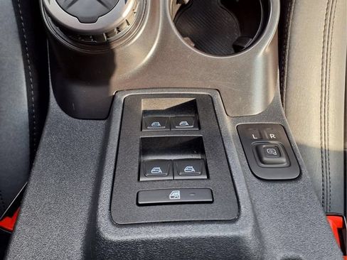 Used 2024 Ford Bronco Big Bend AWD/4WD image 25