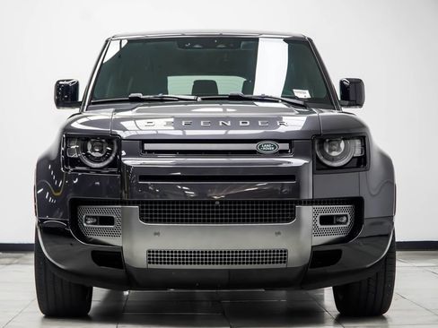 Used 2024 Land Rover Defender 130 Outbound AWD/4WD image 8