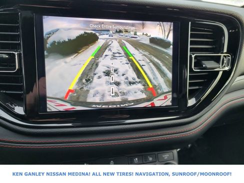 Used 2023 Dodge Durango GT image 29