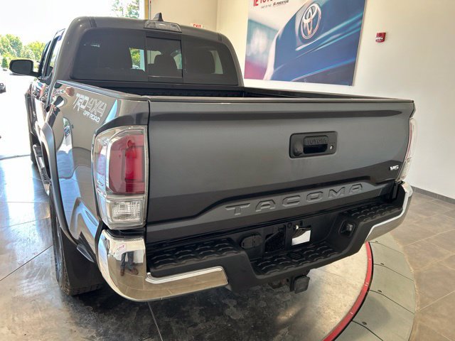 Certified 2020 Toyota Tacoma TRD Off-Road AWD/4WD image 4