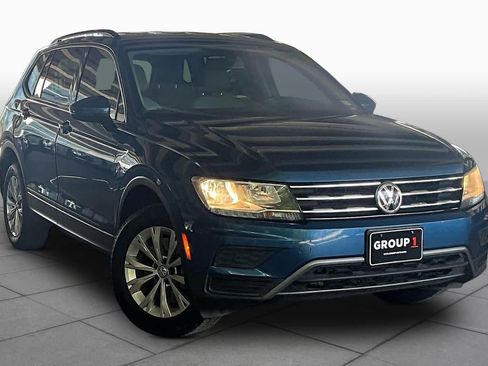 Used 2019 Volkswagen Tiguan SE AWD/4WD image 2