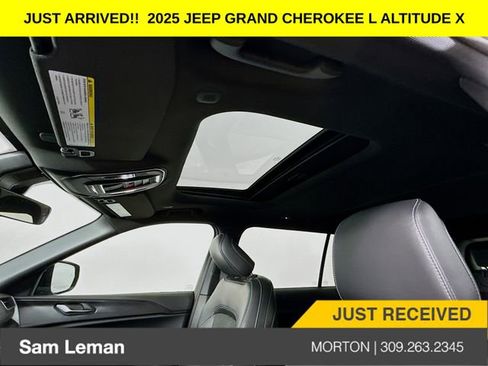 New 2025 Jeep Grand Cherokee L Altitude image 21
