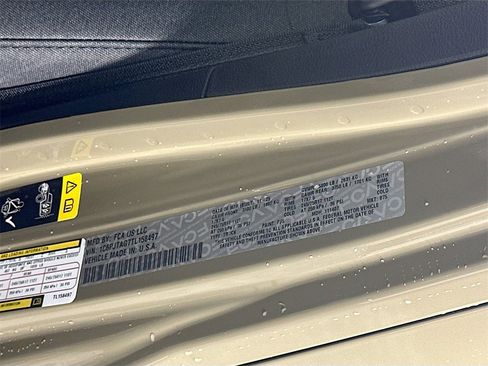 New 2026 Jeep Gladiator Sport image 19