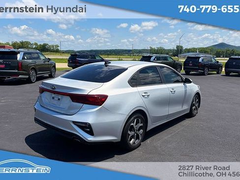 Used 2020 Kia Forte LXS FWD image 22