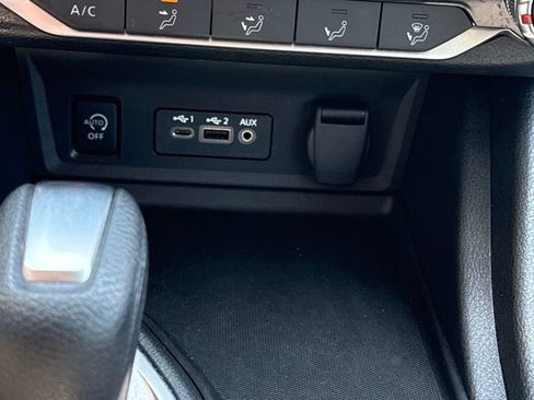 Used 2024 Nissan Sentra SV FWD image 20
