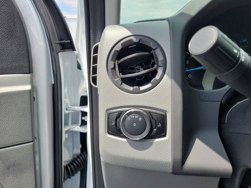 New 2027 Ford E-350 and Econoline 350 Super Duty w/ Power Equipment Group RWD image 18