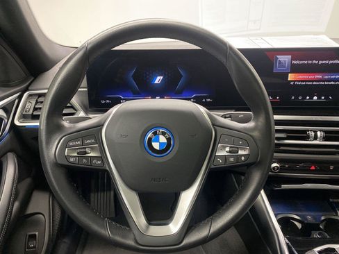 Used 2024 BMW i4 eDrive35 w/ Convenience Package RWD image 15