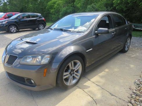 Used 2009 Pontiac G8 w/ Premium Package RWD image 3