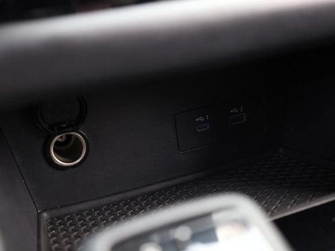 Certified 2025 Nissan Pathfinder SV AWD/4WD image 16