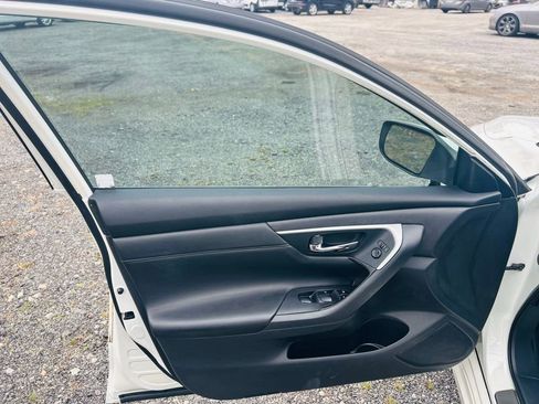 Used 2018 Nissan Altima 2.5 SR w/ SR Special Edition image 21