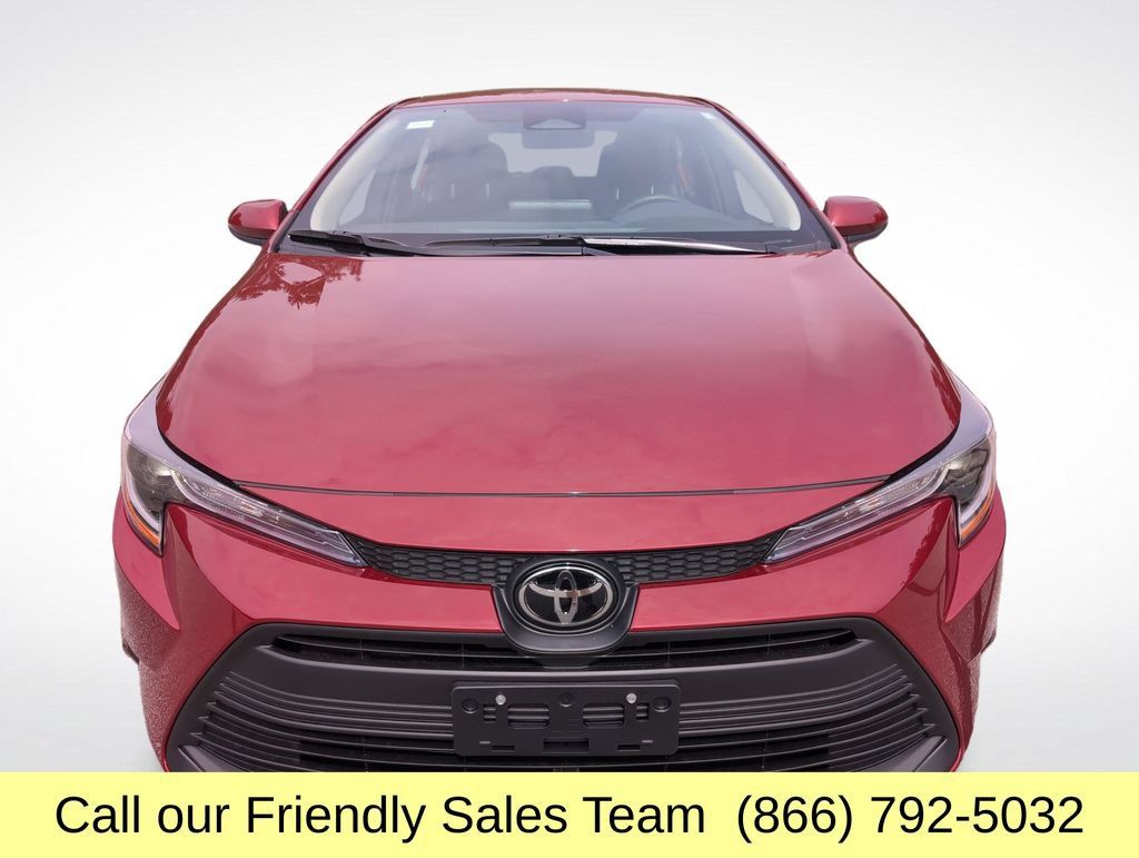 New 2026 Toyota Corolla LE FWD image 8