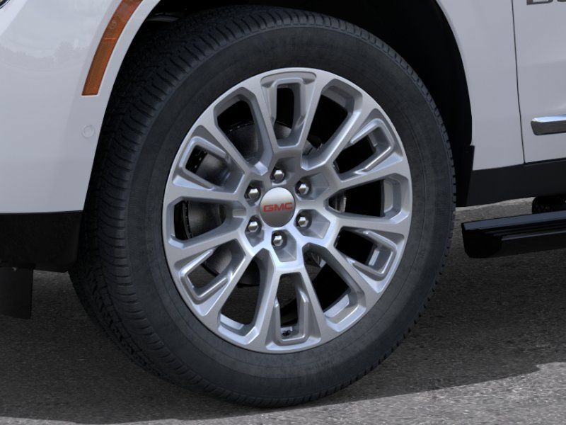 New 2026 GMC Yukon Denali w/ Denali Reserve Package AWD/4WD image 10