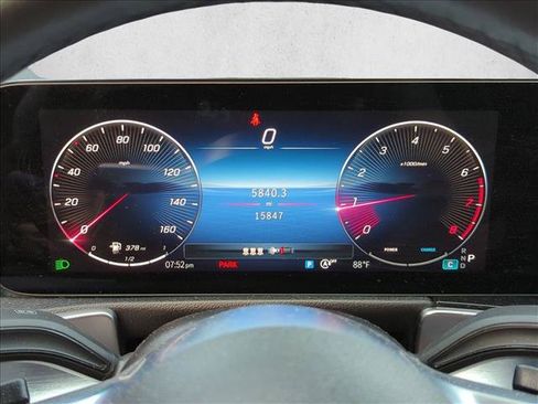 Certified 2024 Mercedes-Benz GLB 250 image 10
