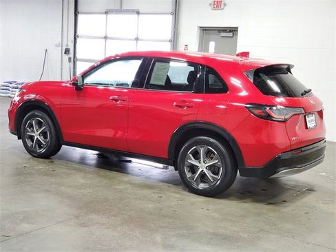 Certified 2025 Honda HR-V EX-L image 6
