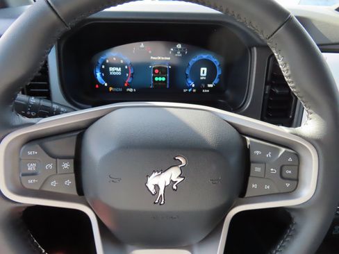 New 2025 Ford Bronco Big Bend w/ Black Diamond Package image 10