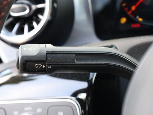 Used 2022 Mercedes-Benz A 220 4MATIC image 36