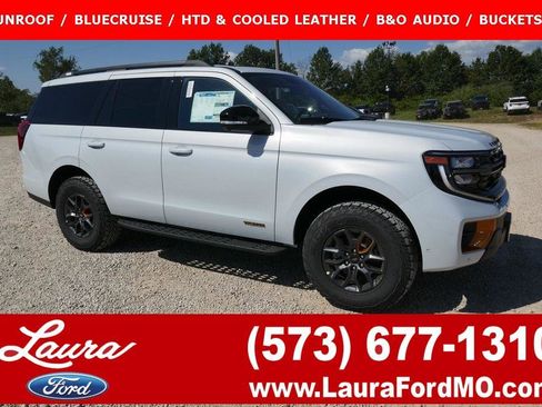 New 2025 Ford Expedition Tremor image 1