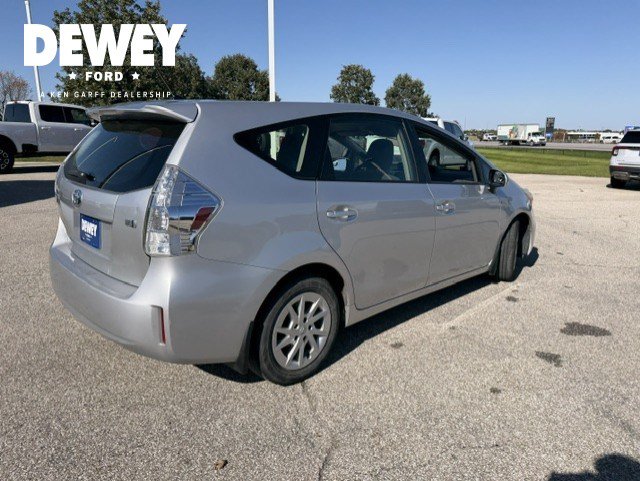 Used 2012 Toyota Prius V Two FWD image 8