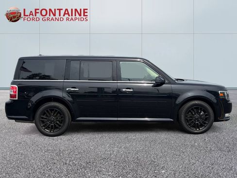 Used 2019 Ford Flex SEL w/ Equipment Group 202A FWD image 8