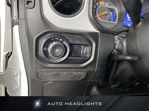 Used 2024 Jeep Wrangler Unlimited Sport AWD/4WD image 24