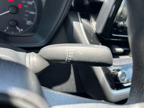 Used 2023 Toyota Corolla LE FWD image 21