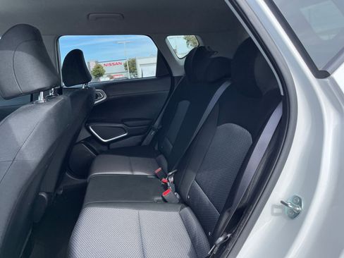 Used 2025 Kia Soul LX w/ LX Technology Package image 25