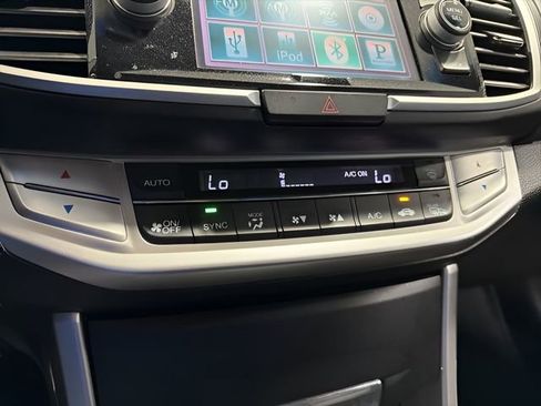 Used 2013 Honda Accord EX-L image 22