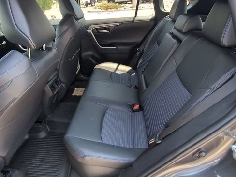 Used 2025 Toyota RAV4 XSE w/ Weather Package AWD/4WD image 27