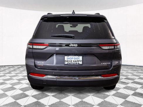 New 2025 Jeep Grand Cherokee Limited image 9