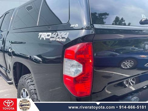 Used 2019 Toyota Tundra Limited w/ Limited Premium Package AWD/4WD image 12